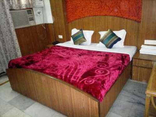 Hotel Dolphin